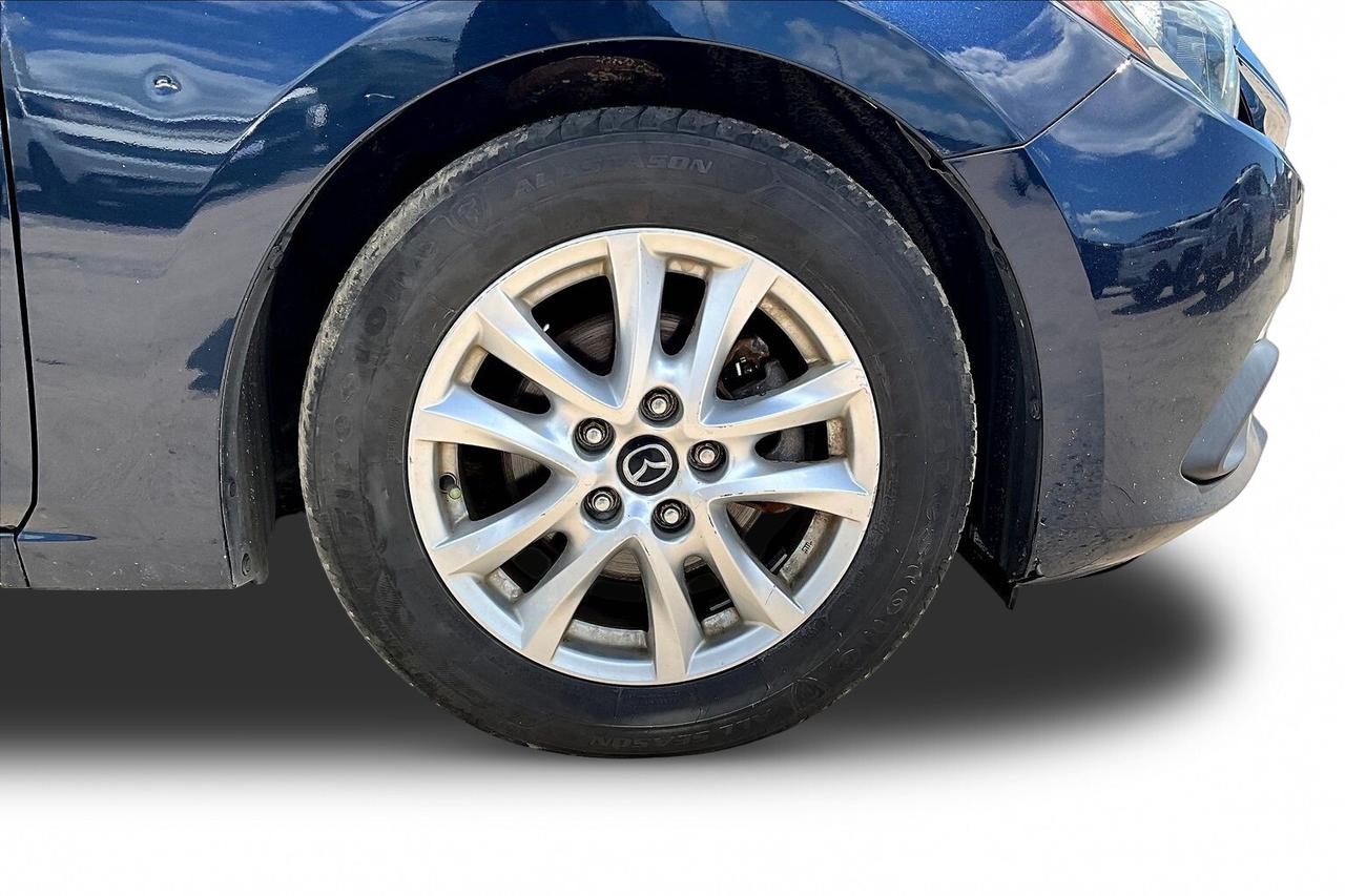 2016 Mazda MAZDA3  Photo
