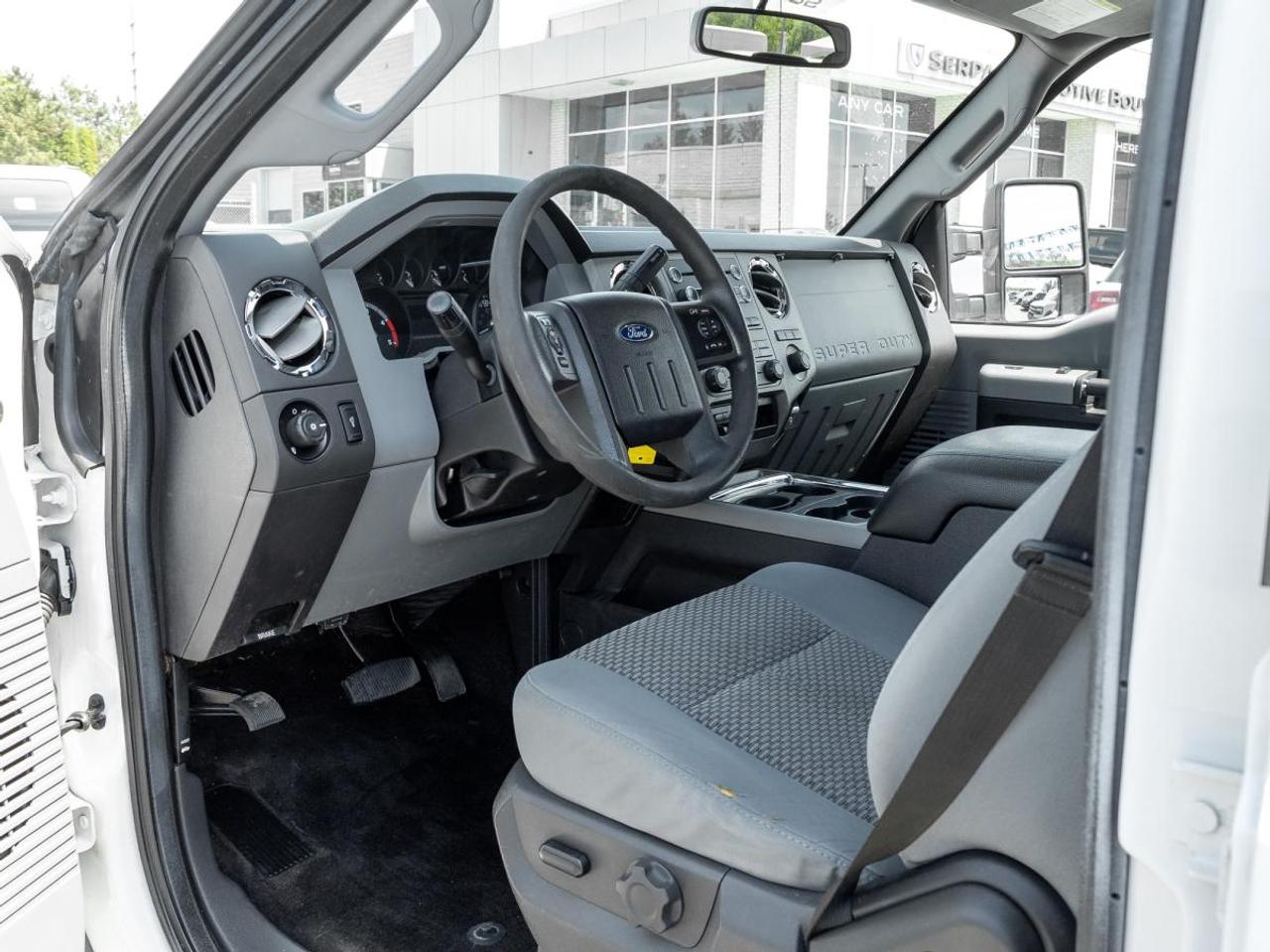 2016 Ford F-250 Super Duty SRW XLT Photo