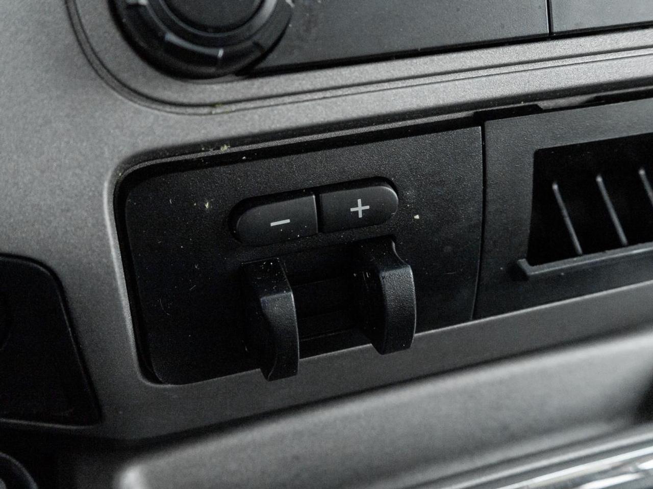 2016 Ford F-250 Super Duty SRW XLT Photo