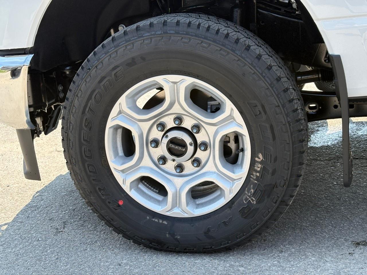 2026 Ford F-250 Super Duty SRW XLT 4WD SUPERCAB 6.75' BOX Photo