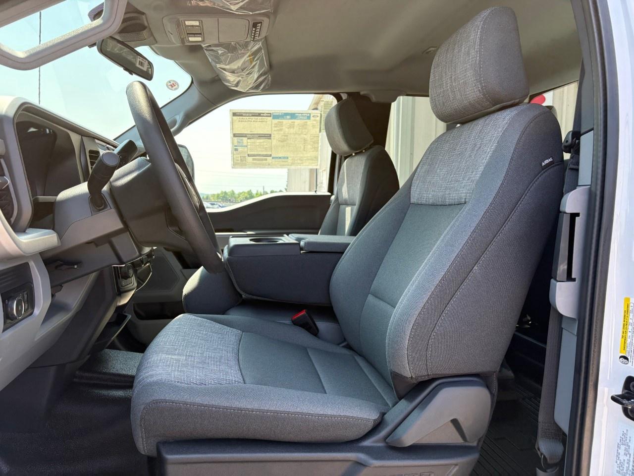2026 Ford F-250 Super Duty SRW XLT 4WD SUPERCAB 6.75' BOX Photo