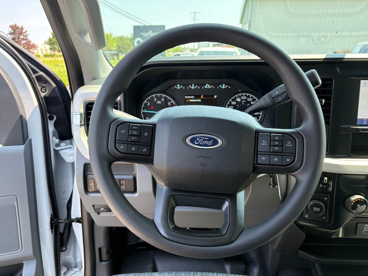 2026 Ford F-250 Super Duty SRW XLT 4WD SUPERCAB 6.75' BOX Photo