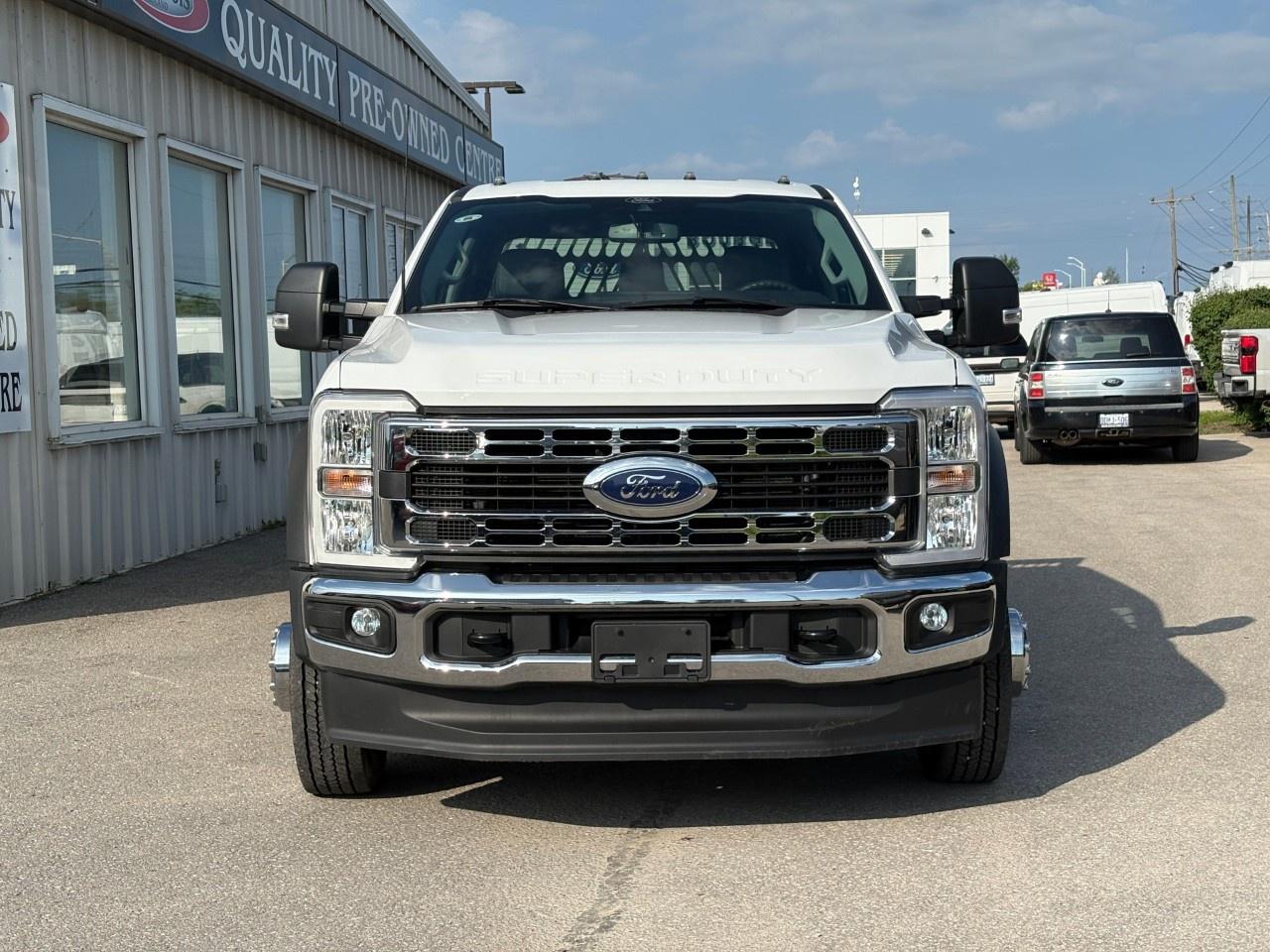 2024 Ford F-550 Super Duty DRW Photo