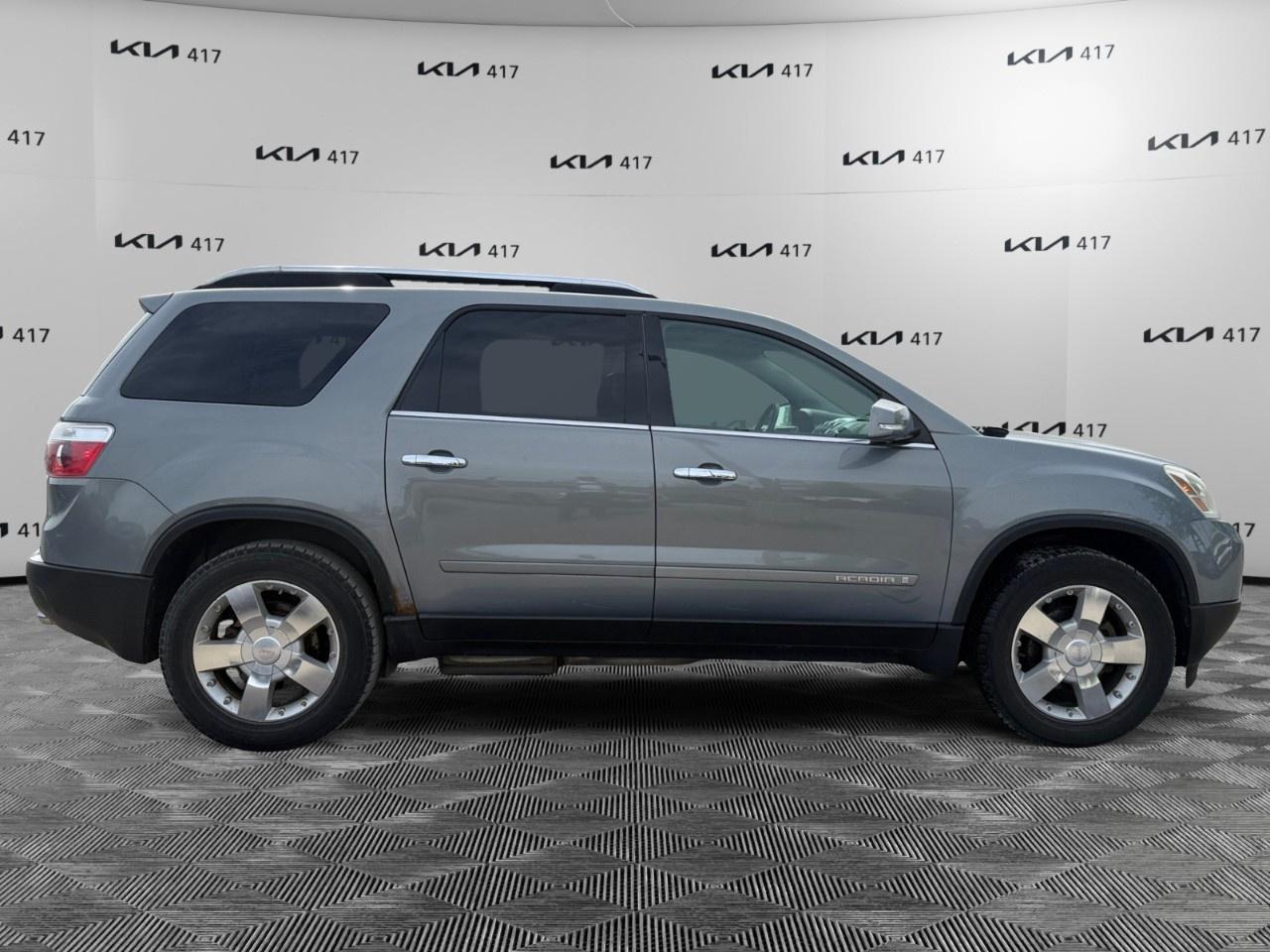 2008 GMC Acadia AWD 4DR SLT2 Photo