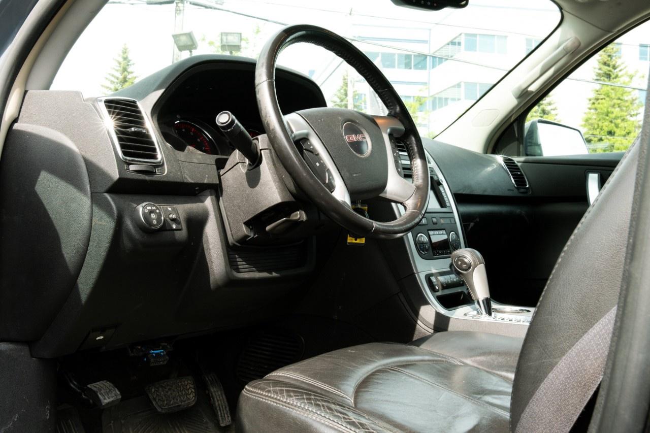 2008 GMC Acadia AWD 4DR SLT2 Photo