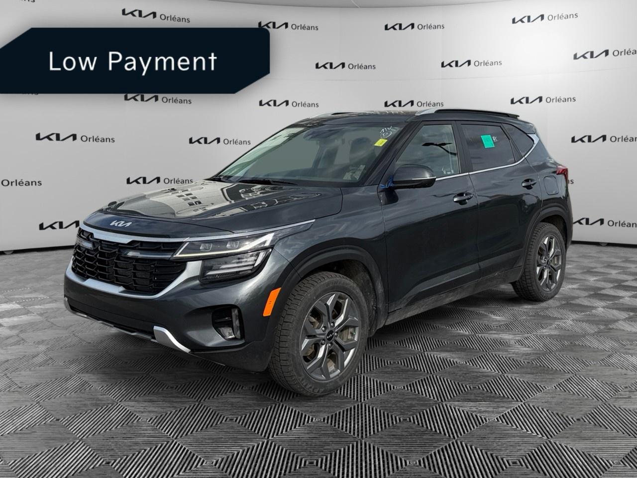 <p>WE ACCEPT ALL MAKE AND MODEL TRADE IN VEHICLES. JUST WANT TO <a href=https://app.openlane.ca/trade-in?token=KIA417-307c4788-1bf7-499a-84ff-65e982f8fe8b rel=nofollow><strong>SELL YOUR CAR</strong></a>? WE BUY EVERYTHING!</p><p>Advertised pricing is only available with Orleans Kias financing promotion. <span style=color:rgb( 0 , 0 , 0 )>Cash purchases are subject to a $2000 Price adjustment.</span></p><p>Ask us for more details!</p><p>DISCLAIMER: Advertised pricing includes all fees. Licensing and HST not included in the price.</p><p>Vehicle pricing, incentives, options (including standard equipment), and technical specifications listed for this vehicle may not match the exact vehicle displayed. Please confirm with a sales representative the accuracy of this information </p>