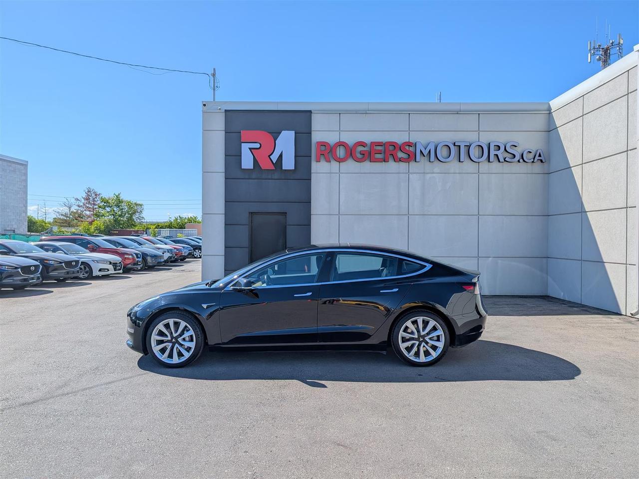 2019 Tesla Model 3 STANDARD RANGE PLUS Photo
