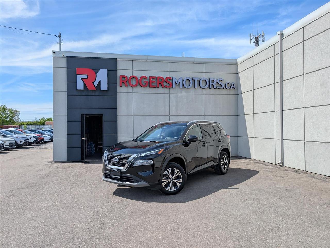 2023 Nissan Rogue SV AWD - PANO ROOF - REV CAM - TECH FEATS Photo
