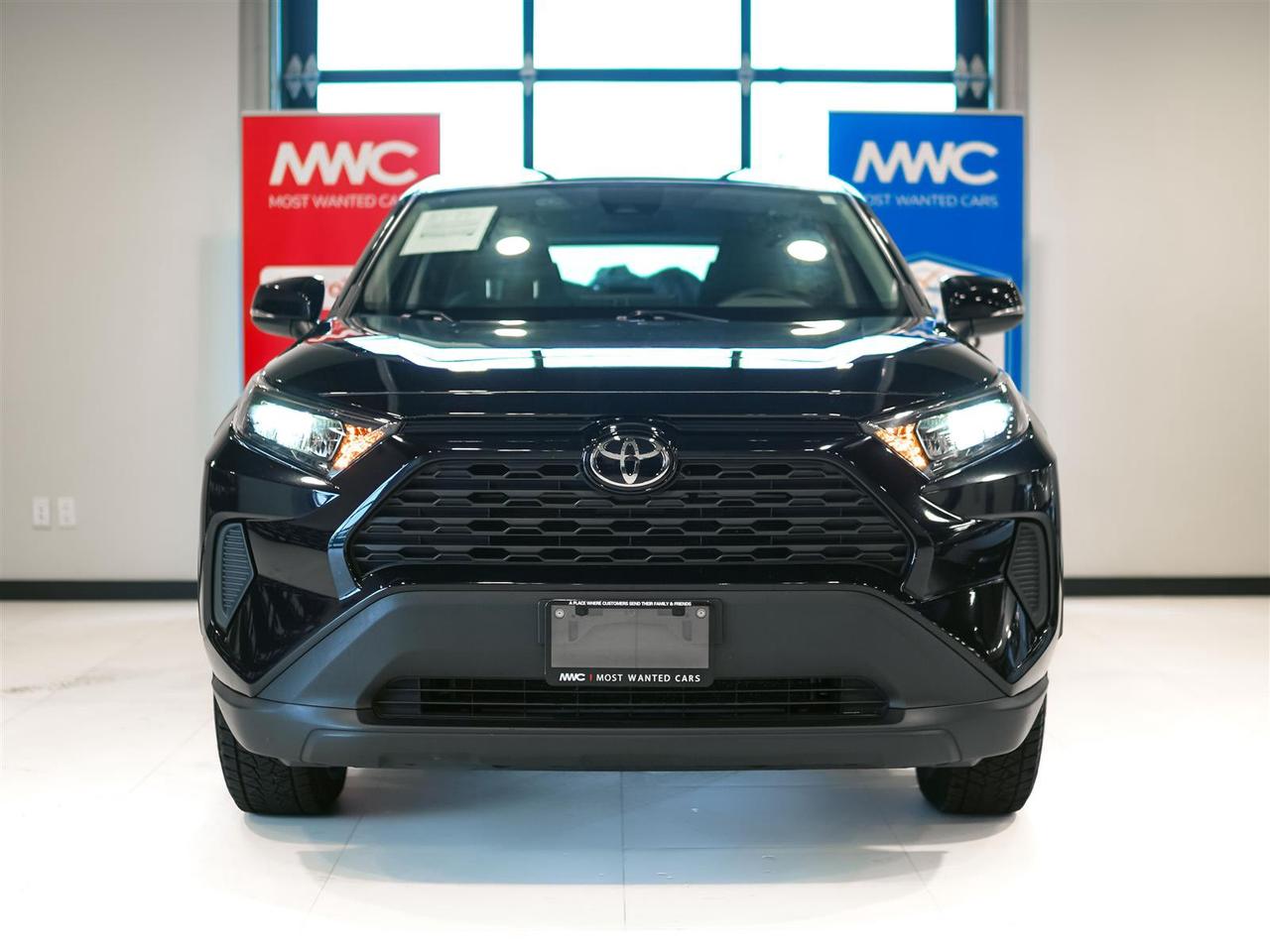 2022 Toyota RAV4 LE | NO ACCIDENTS | ONE OWNER | TOYOTA SERVICED Photo