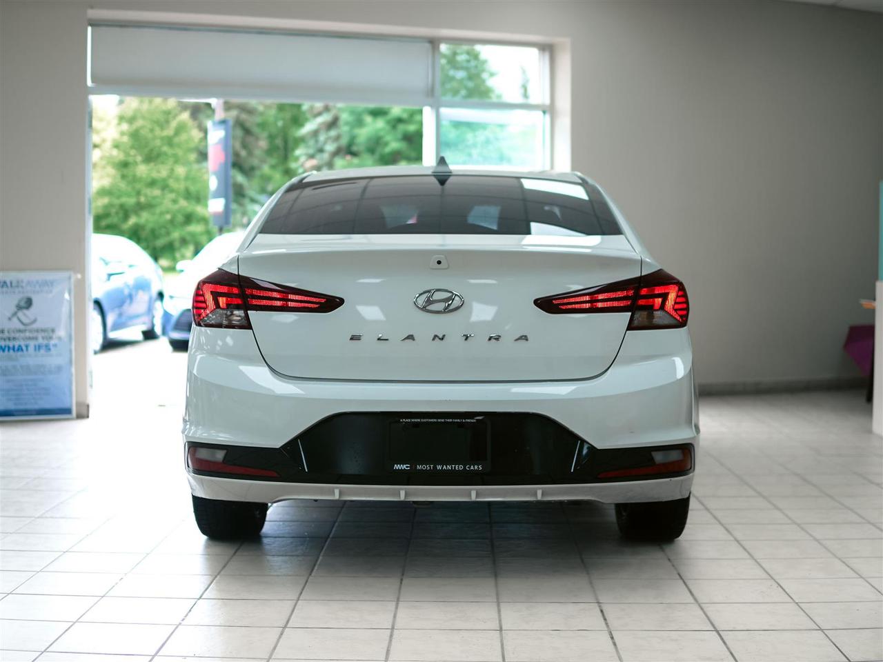 2019 Hyundai Elantra LIMITED | NO ACCIDENTS | ONE OWNER | LEATHER Photo