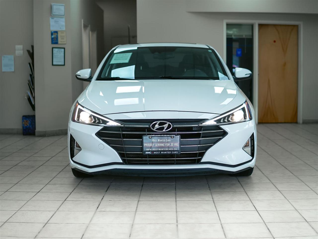 2019 Hyundai Elantra LIMITED | NO ACCIDENTS | ONE OWNER | LEATHER Photo