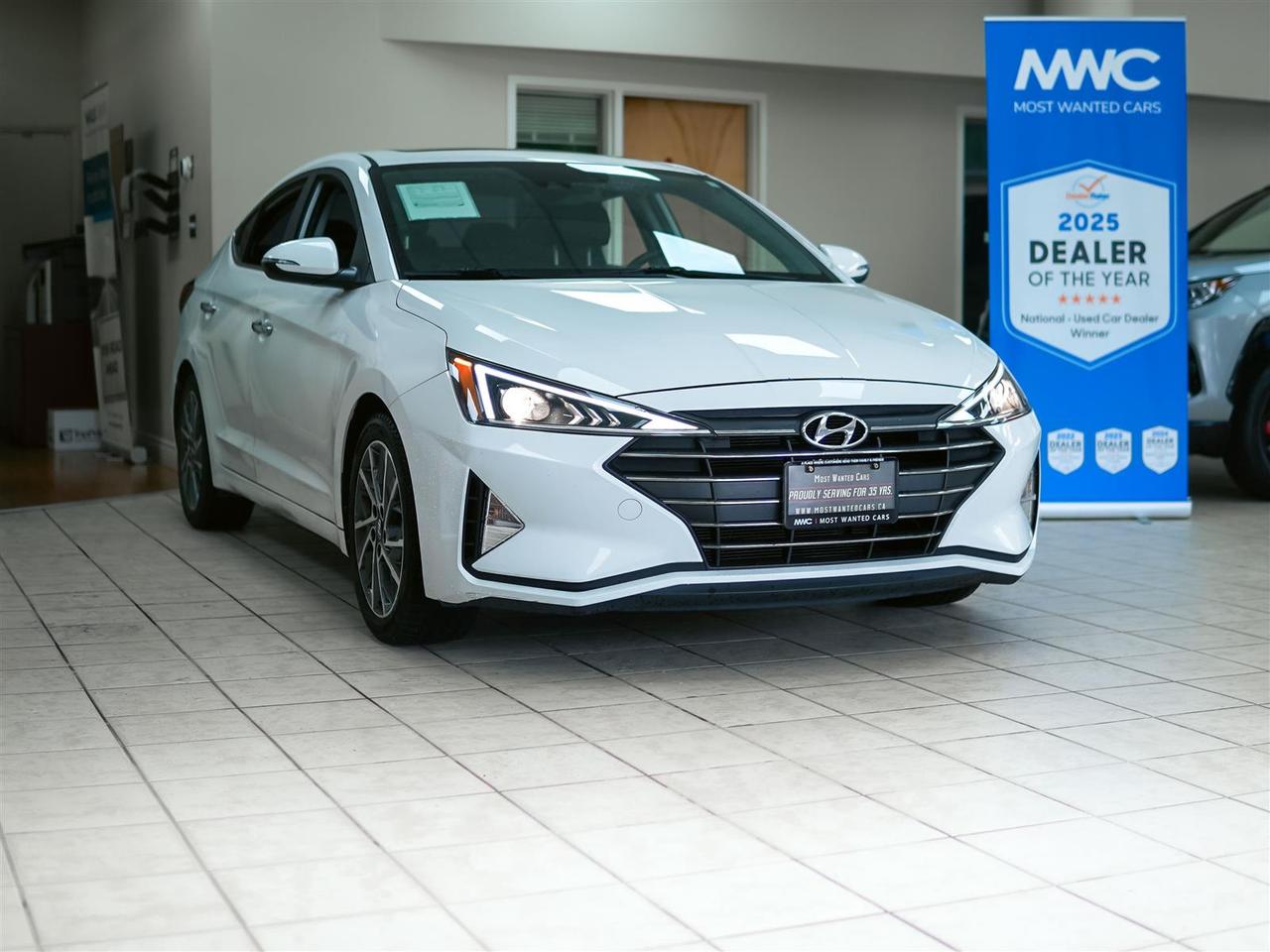 2019 Hyundai Elantra LIMITED | NO ACCIDENTS | ONE OWNER | LEATHER Photo