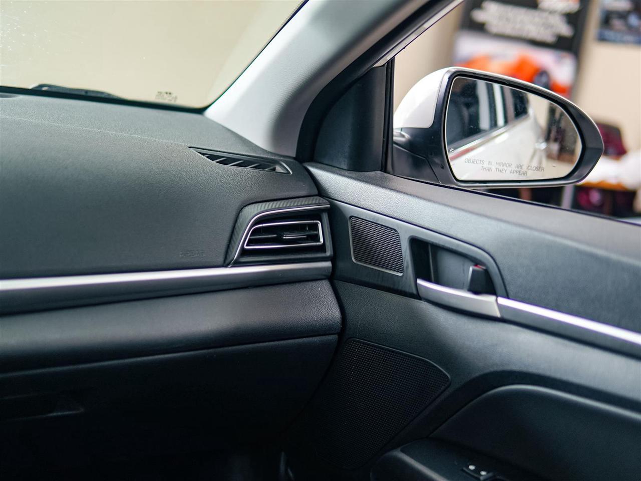 2019 Hyundai Elantra LIMITED | NO ACCIDENTS | ONE OWNER | LEATHER Photo