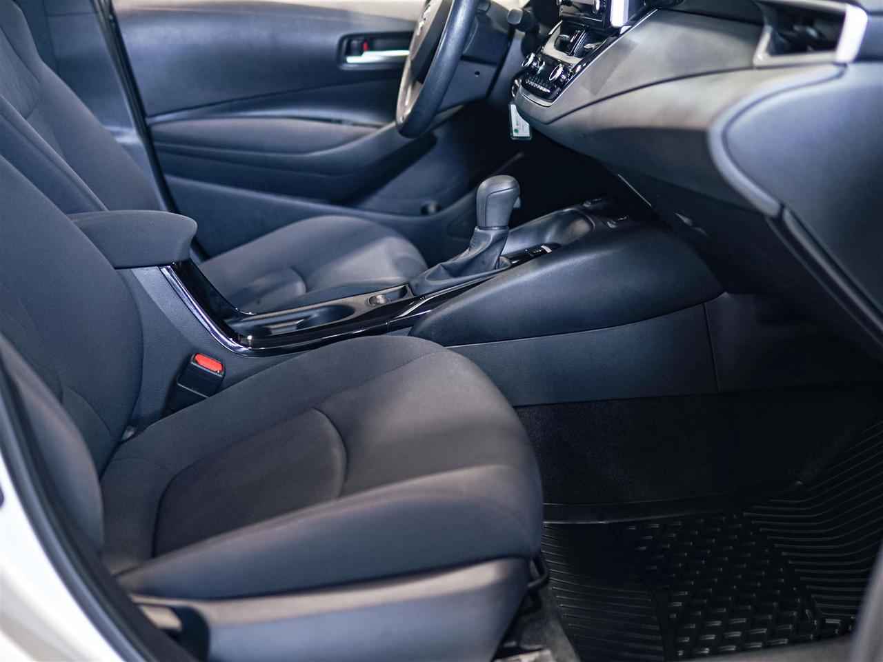 2021 Toyota Corolla LE | NO ACCIDENTS | BLIND SPOT | HEATED SEATS Photo
