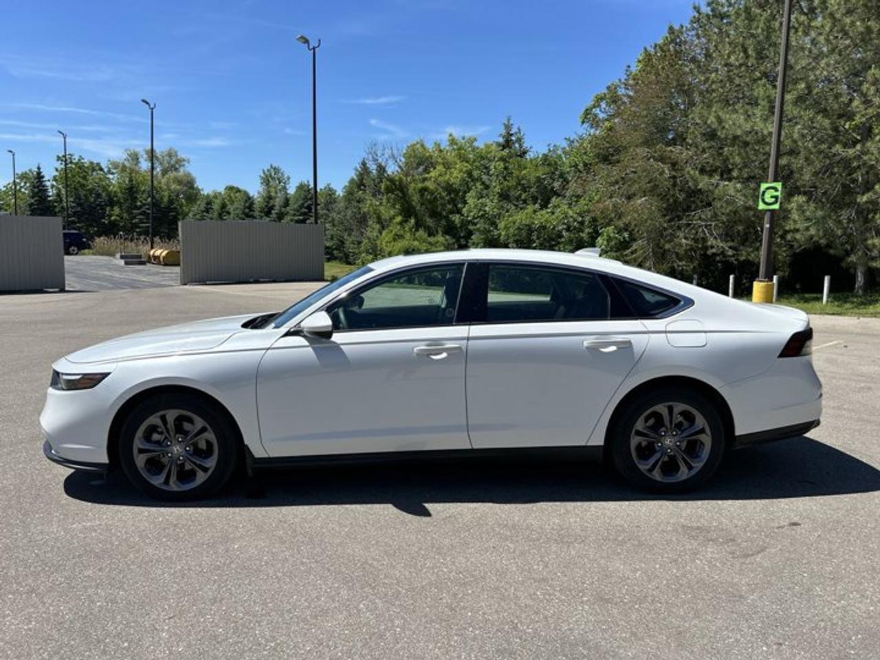 2024 Honda Accord Sedan EX | NO ACCIDENTS | SUNROOF Photo