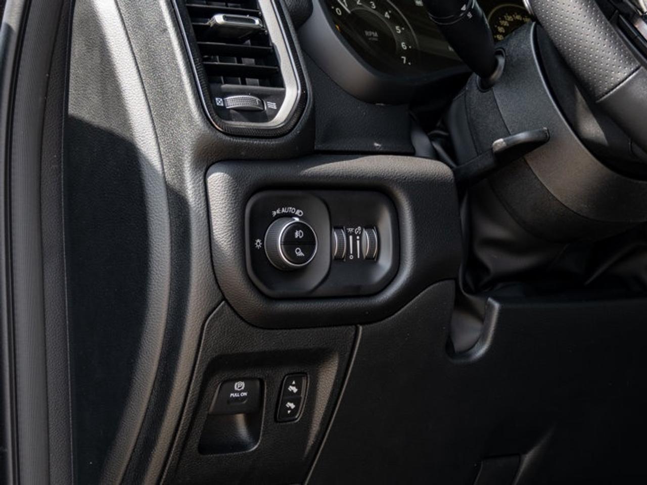 2026 RAM 1500 SPORT Photo