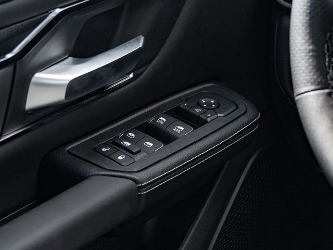 2026 RAM 1500 SPORT Photo