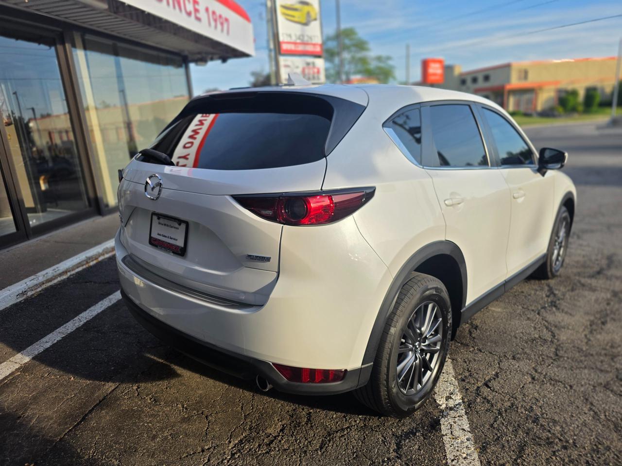 2019 Mazda CX-5 GX AWD | Dealer Serviced | Apple Car Play | Android Auto | Backup Camera Photo4