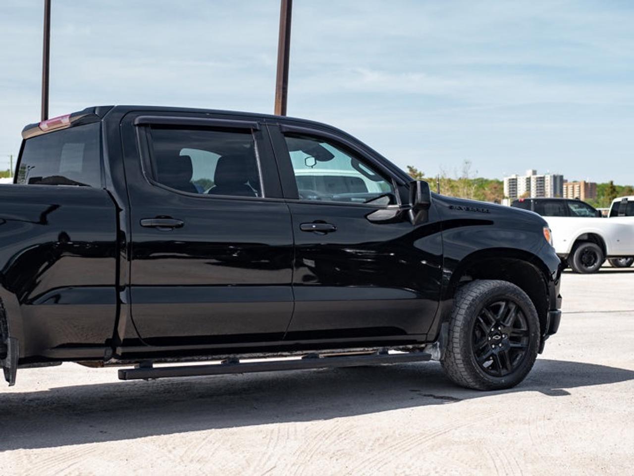 2022 Chevrolet Silverado 1500 RST Photo