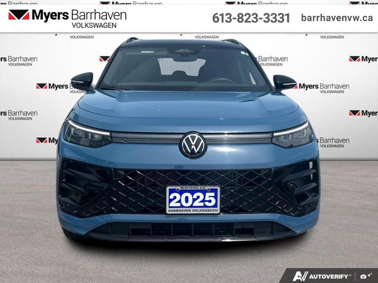 2025 Volkswagen Tiguan Comfortline R-Line Black Edition Photo