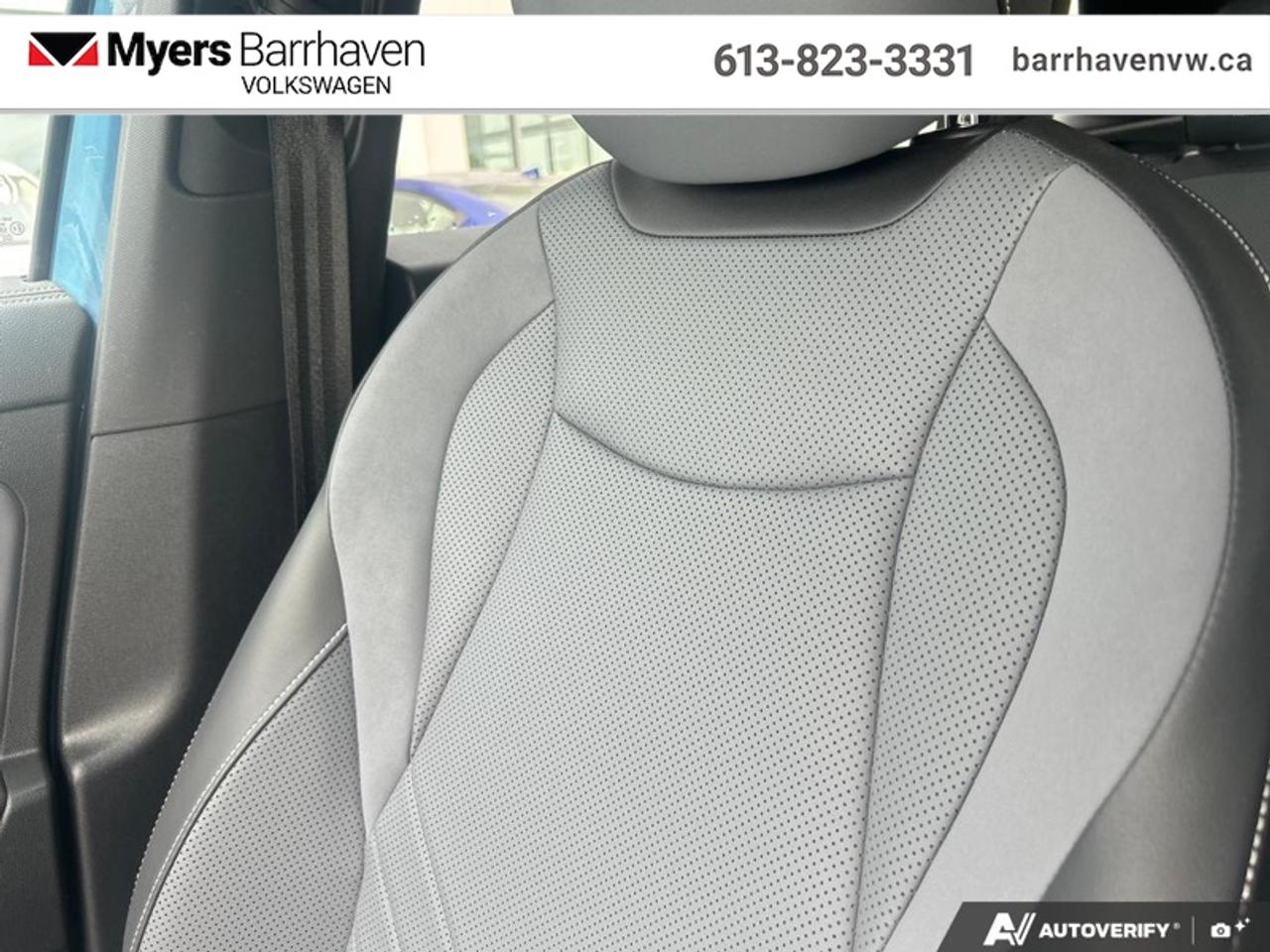 2025 Volkswagen Tiguan Comfortline R-Line Black Edition Photo
