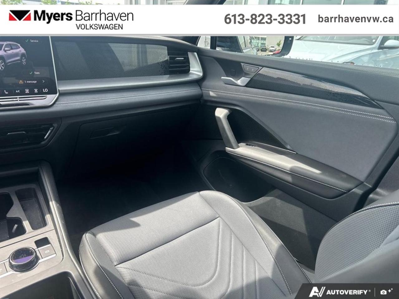 2025 Volkswagen Tiguan Comfortline R-Line Black Edition Photo