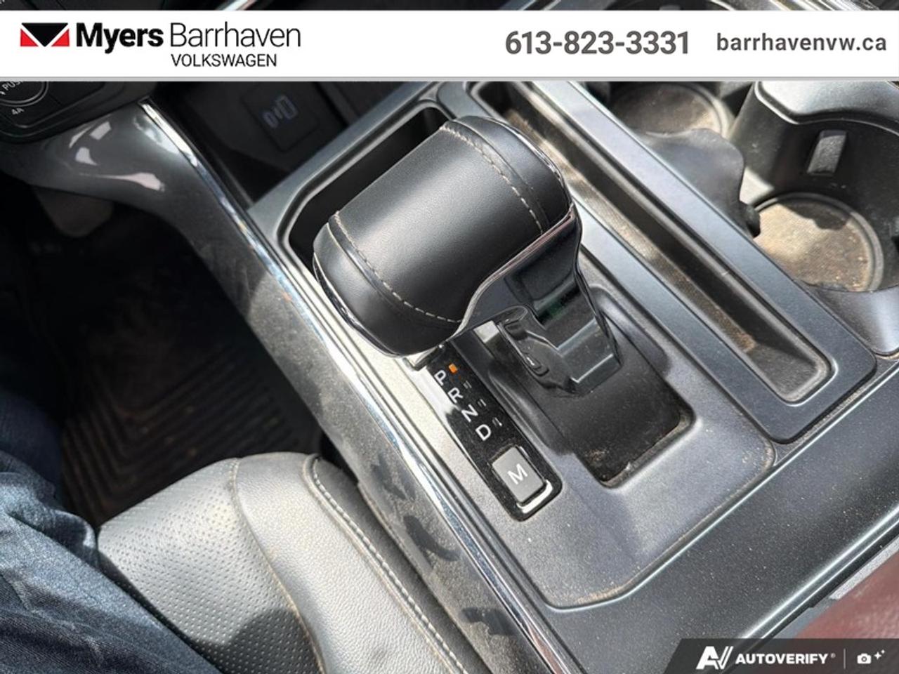 2022 Ford F-150 LARIAT  - Sunroof Photo