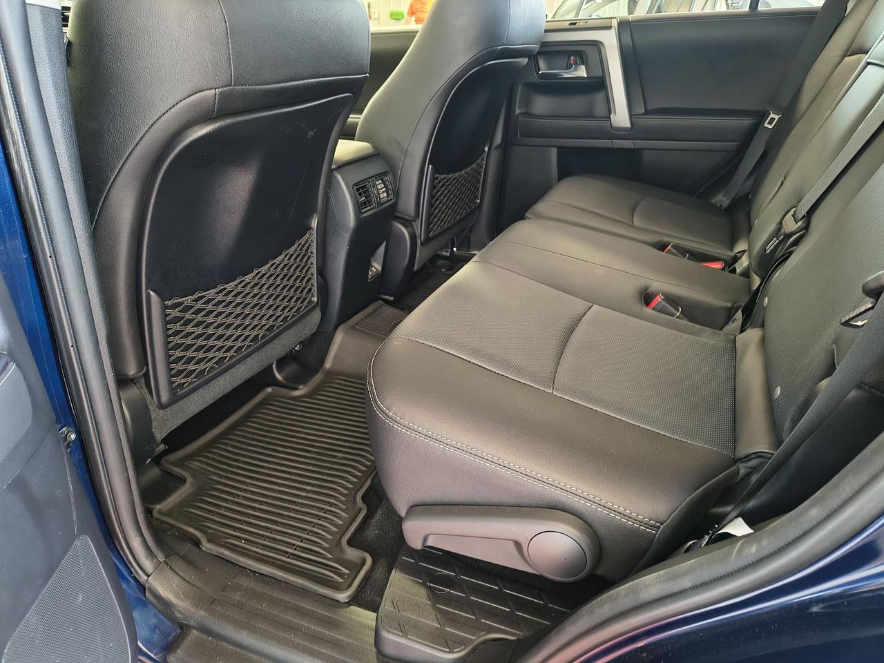 2022 Toyota 4Runner Limited Photo0