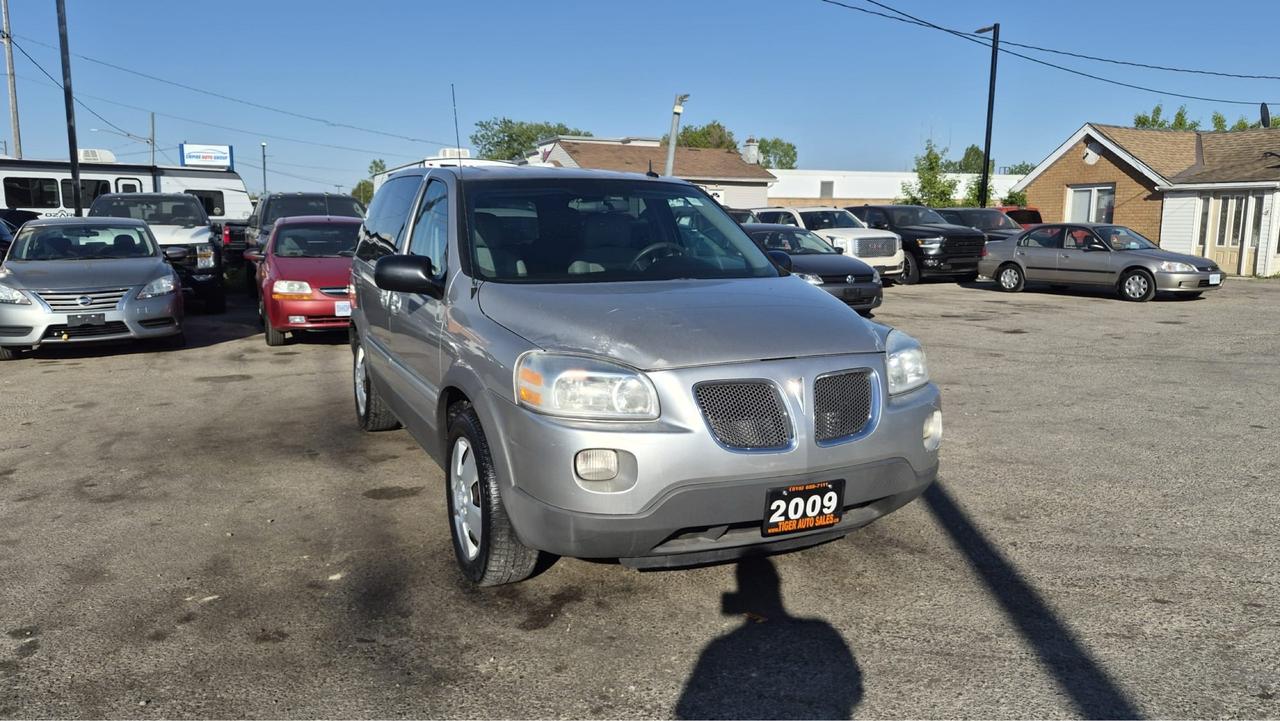 2009 Pontiac Montana REG WB, ONLY 139KMS, NEEDS FLOOR REPAIR, AS IS Photo