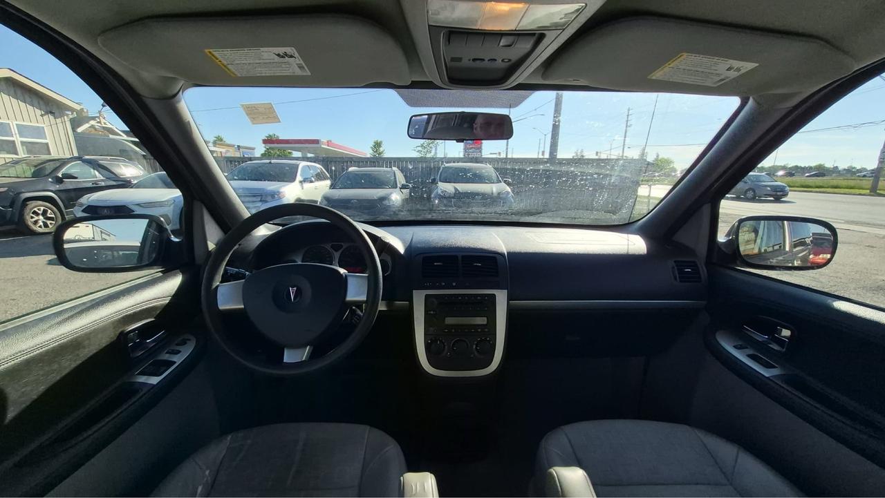 2009 Pontiac Montana REG WB, ONLY 139KMS, NEEDS FLOOR REPAIR, AS IS Photo