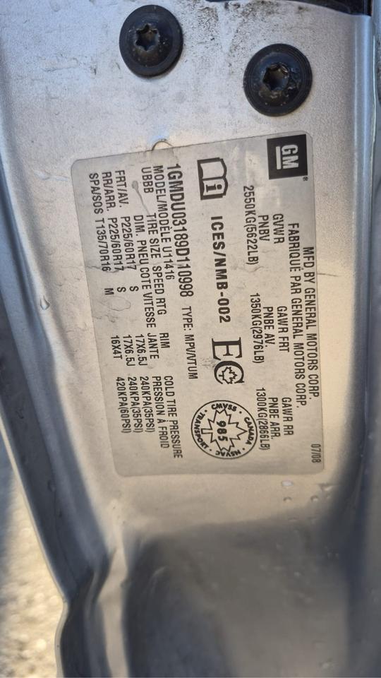2009 Pontiac Montana REG WB, ONLY 139KMS, NEEDS FLOOR REPAIR, AS IS Photo