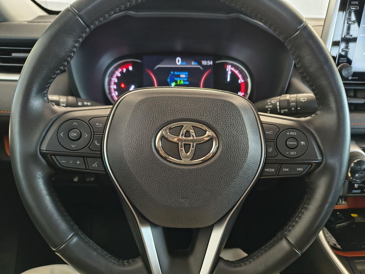 2019 Toyota RAV4 TRAIL Photo0