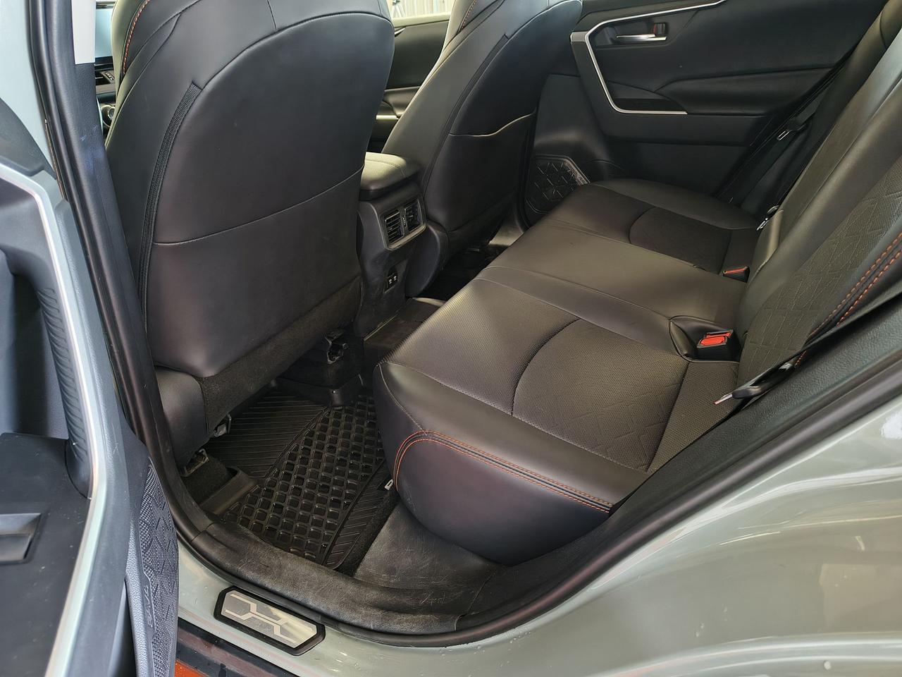 2019 Toyota RAV4 TRAIL Photo