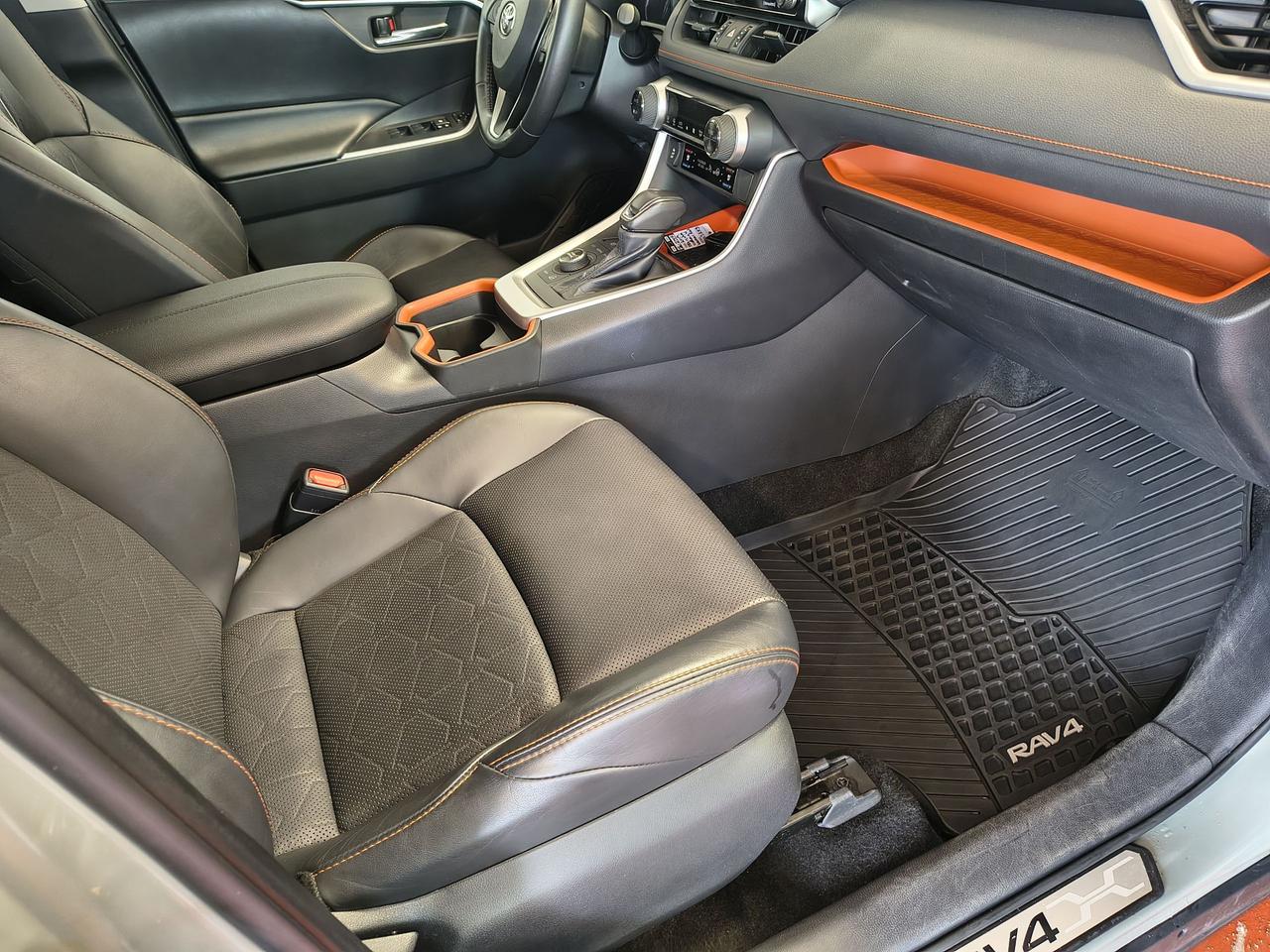 2019 Toyota RAV4 TRAIL Photo0