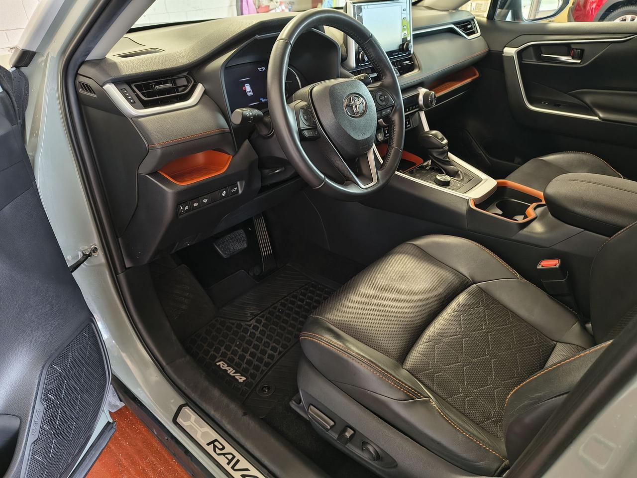2019 Toyota RAV4 TRAIL Photo
