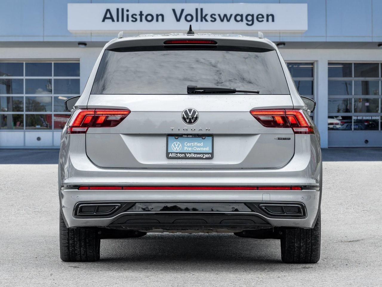 2024 Volkswagen Tiguan Comfortline R-Line Black Edition Photo