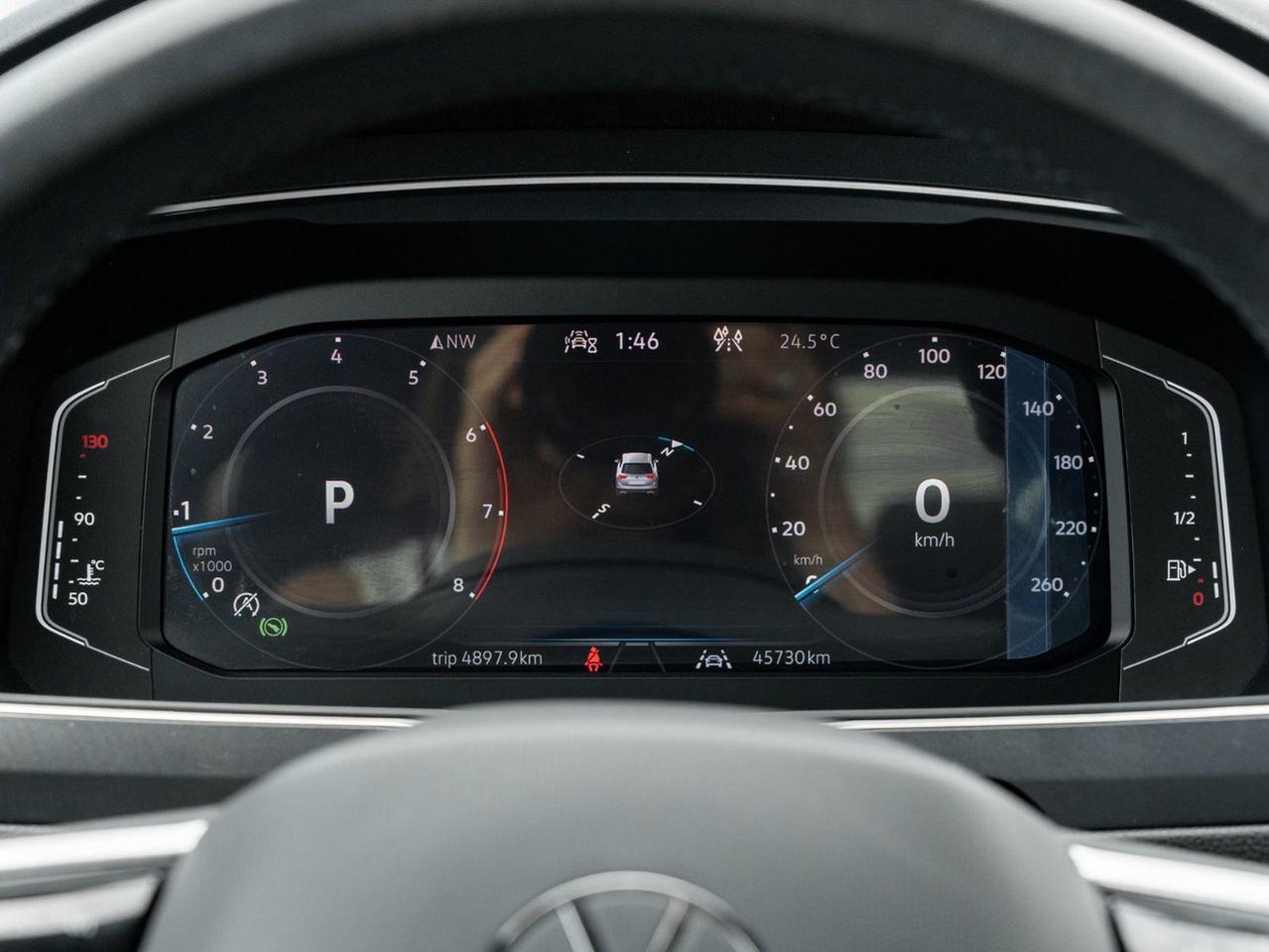 2024 Volkswagen Tiguan Comfortline R-Line Black Edition Photo