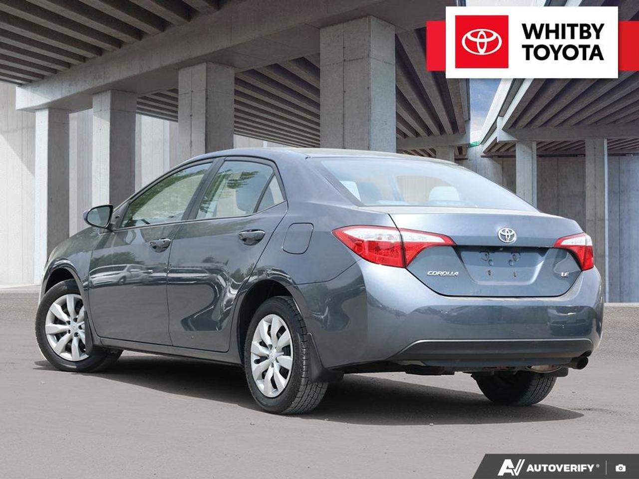 2015 Toyota Corolla LE CVT 1.8L Photo
