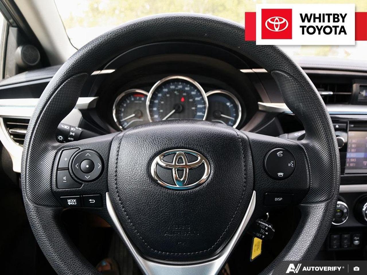 2015 Toyota Corolla LE CVT 1.8L Photo