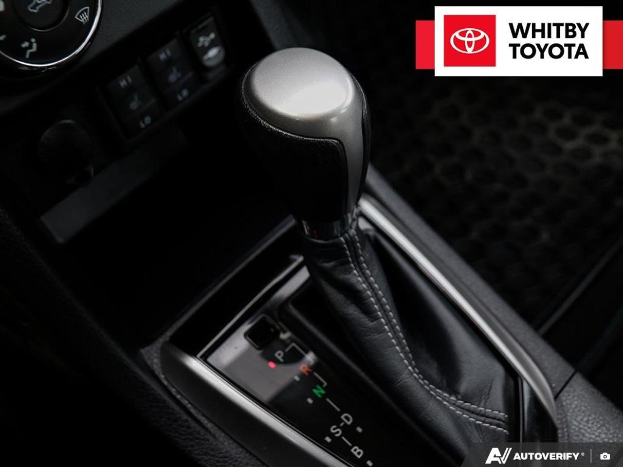 2015 Toyota Corolla LE CVT 1.8L Photo