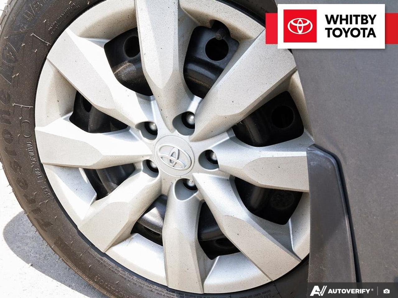 2015 Toyota Corolla LE CVT 1.8L Photo
