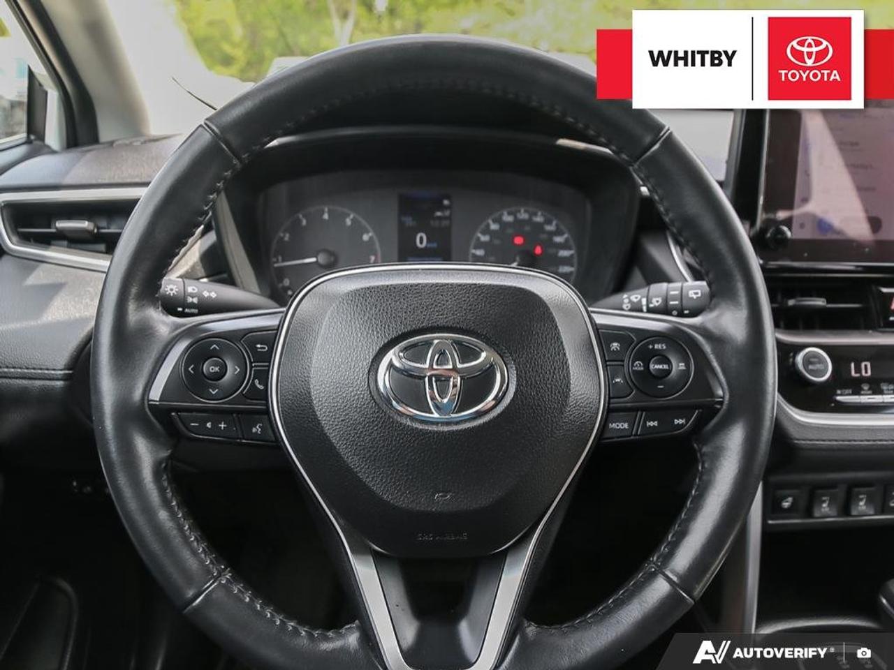 2023 Toyota Corolla Cross LE 2.0L Photo