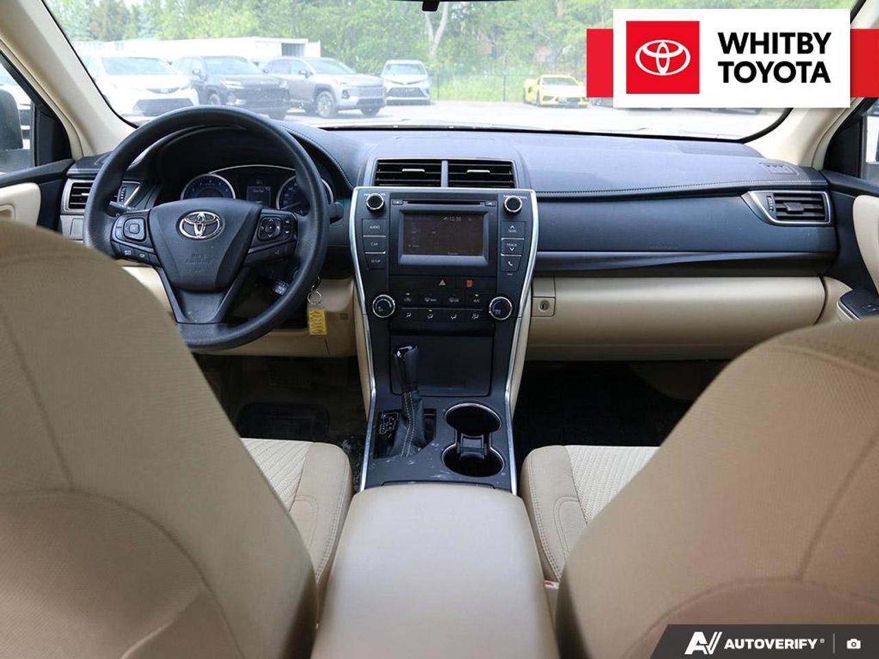 2016 Toyota Camry LE 2.5L Photo