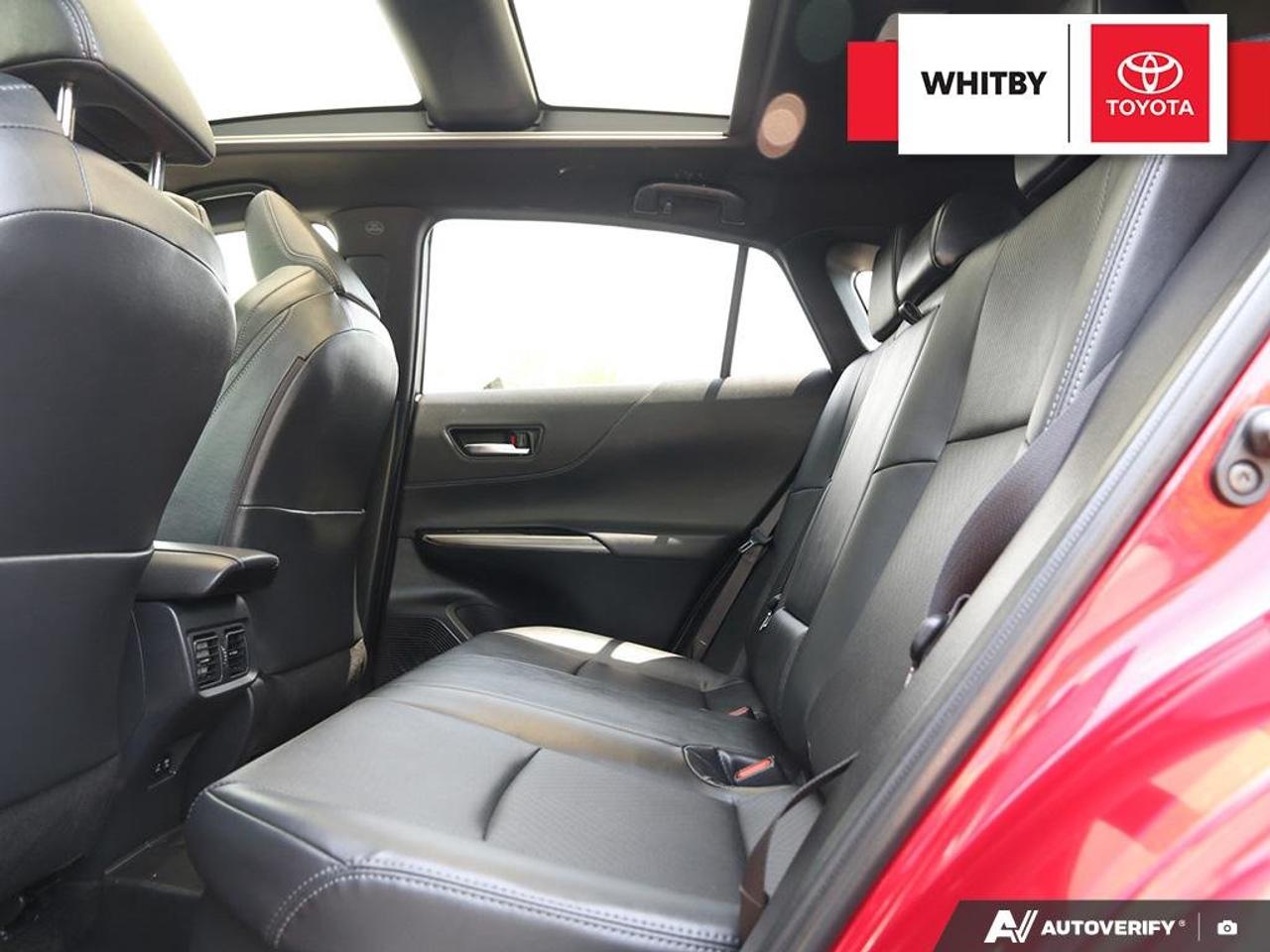 2021 Toyota Venza Hybrid Limited 2.5L Photo