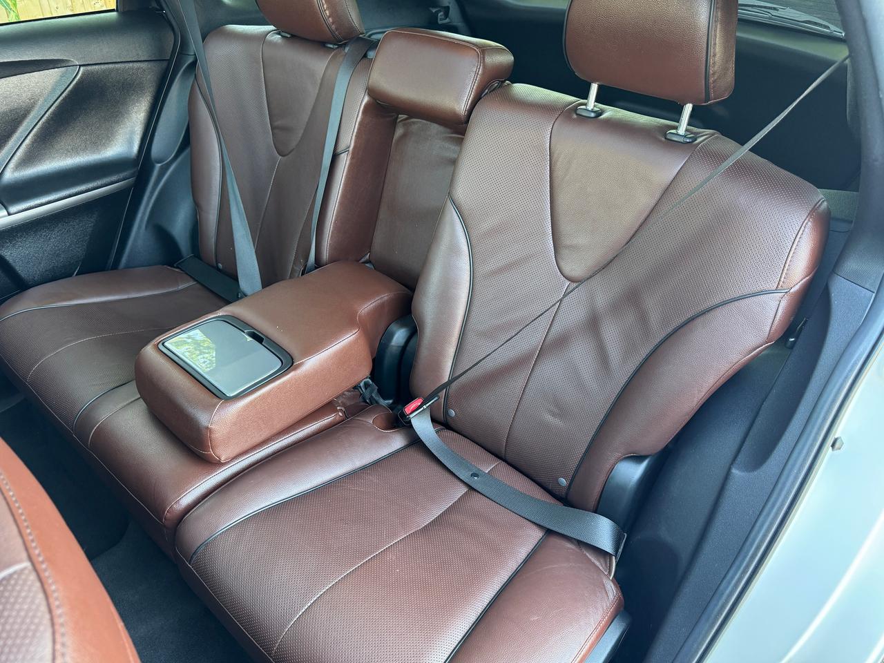 2016 Toyota Venza WGN AWD+CLEAN CARFAX+ROOF+LEATHER Photo