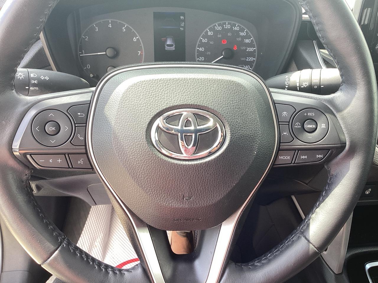 2023 Toyota Corolla Cross LE AWD Photo