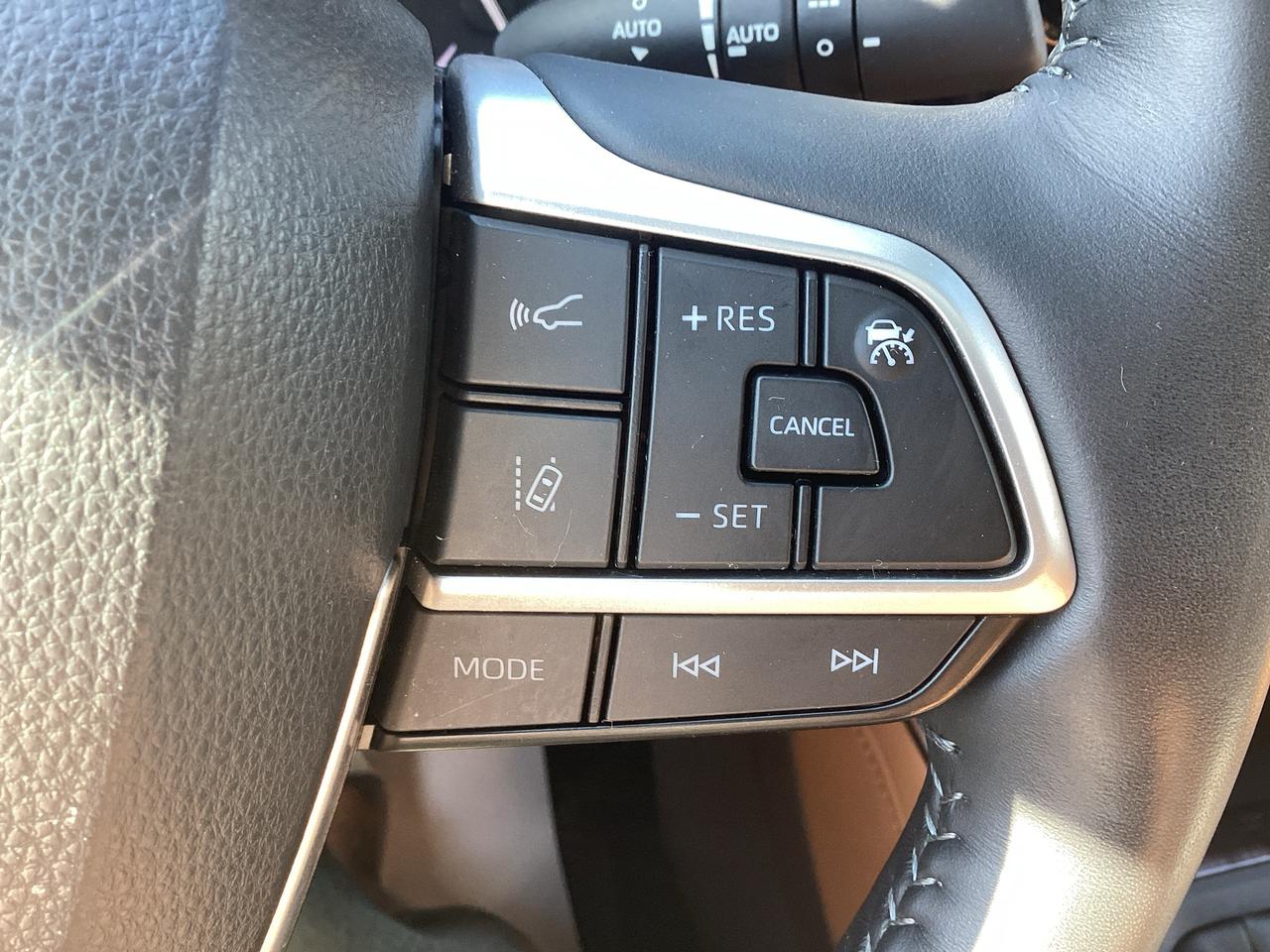 2022 Toyota Highlander PLATINUM AWD Photo