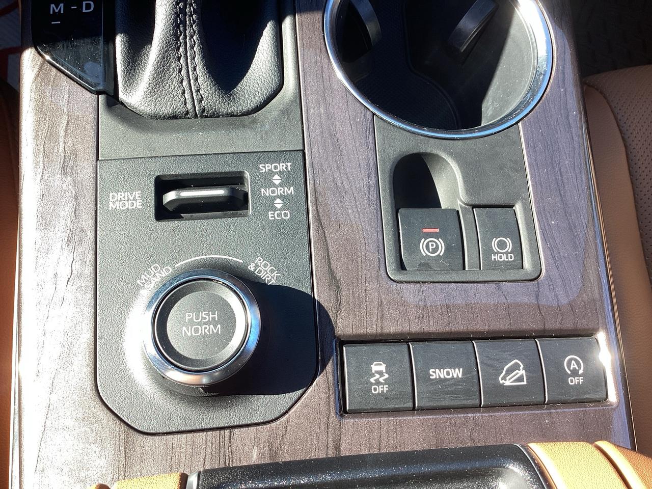 2022 Toyota Highlander PLATINUM AWD Photo