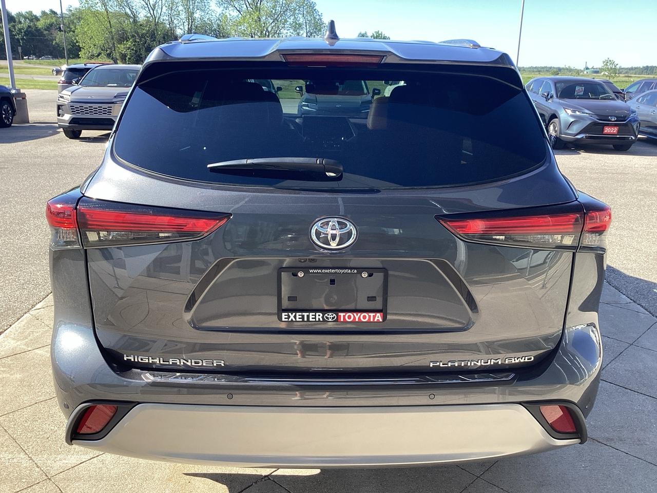 2022 Toyota Highlander PLATINUM AWD Photo