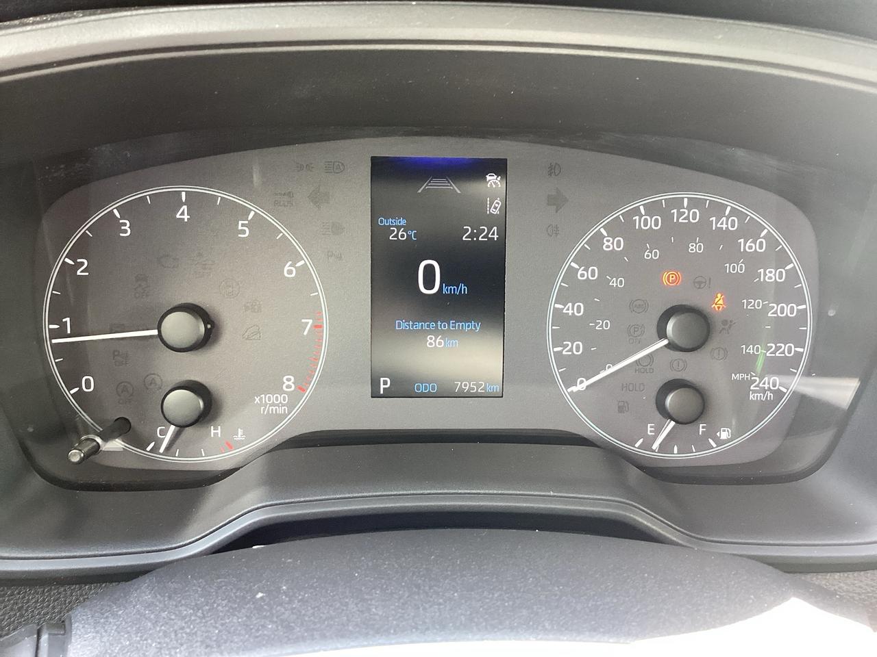 2025 Toyota Corolla Cross LE AWD Photo